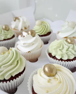 green cupcakes
