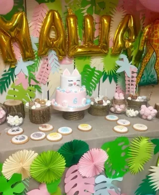Mucki - Sladka miza (candy bar)