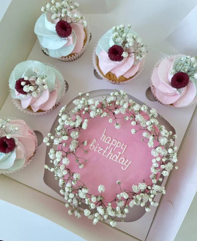 Квітковий святковий набір