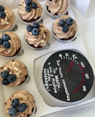 Bento-Kuchen mit Cupcakes